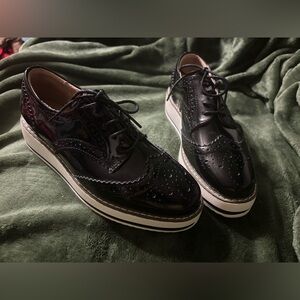 DADAWEN Women's Platform Lace-Up Wingtips Oxfords